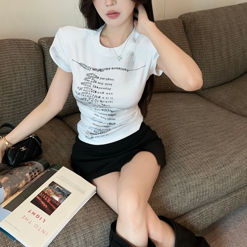 Short-Sleeve Crew Tee Neck Fit Lettering Slim