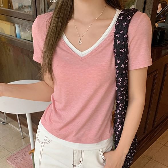 Trim Tee Mock Contrast Short-Sleeve Two-Piece V-Neck