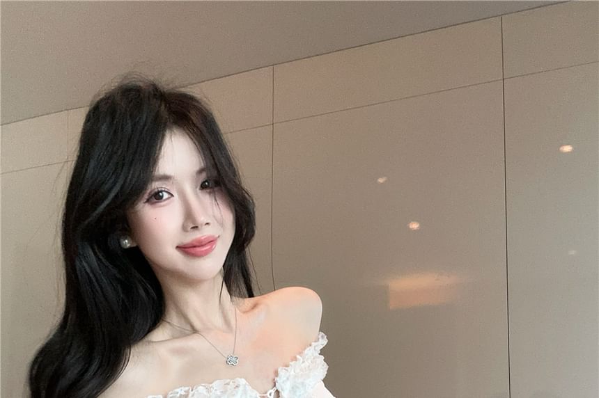 Ruffle Fit Lace-Up Asymmetrical Camisole Lace Top Trim Slim