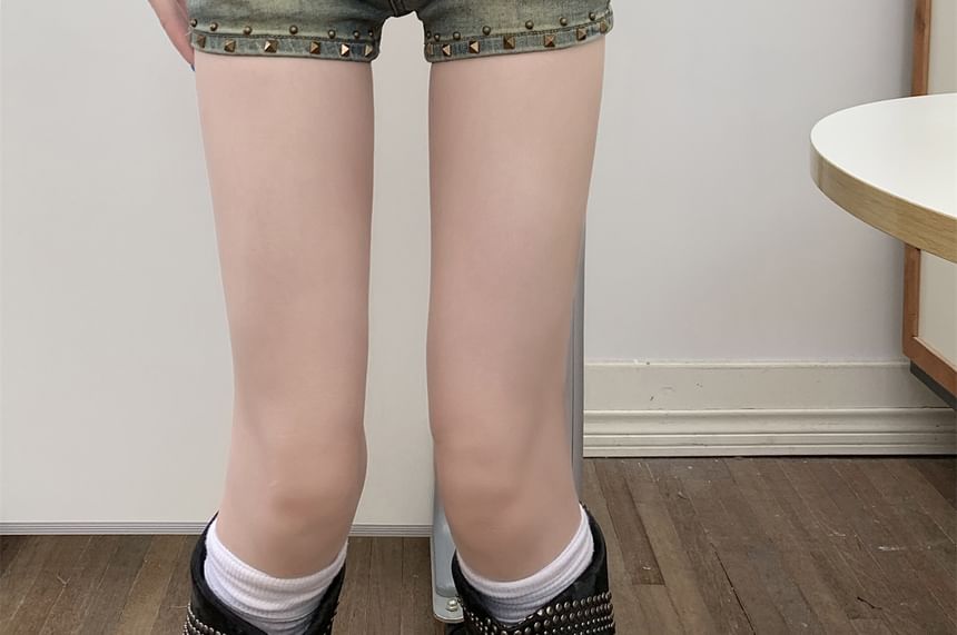 Washed Denim Rise Studded Shorts Low