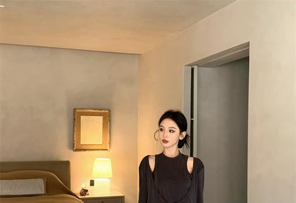 Neck Plain Mock Two-Piece Pants Long-Sleeve High Flared Waist / Crew T-Shirt