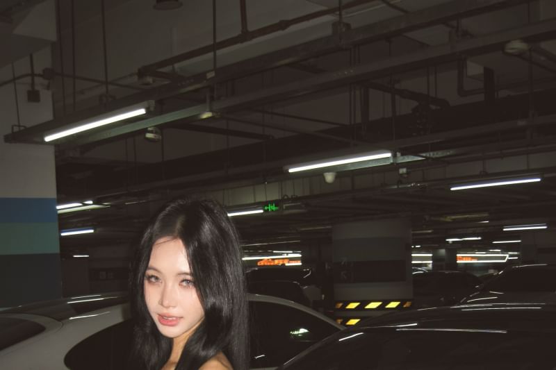 Short-Sleeve Tee One-Shoulder Cropped Plain