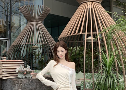 High Lace Plain Long-Sleeve Maxi Rise Ruched A-Line / Trim Asymmetrical One-Shoulder Skirt Tee