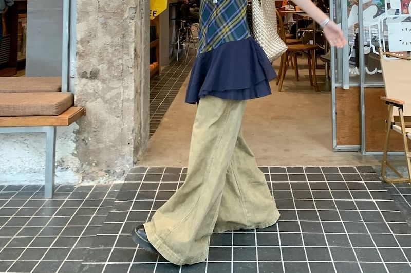 Halter Top Plaid Panel V-Neck