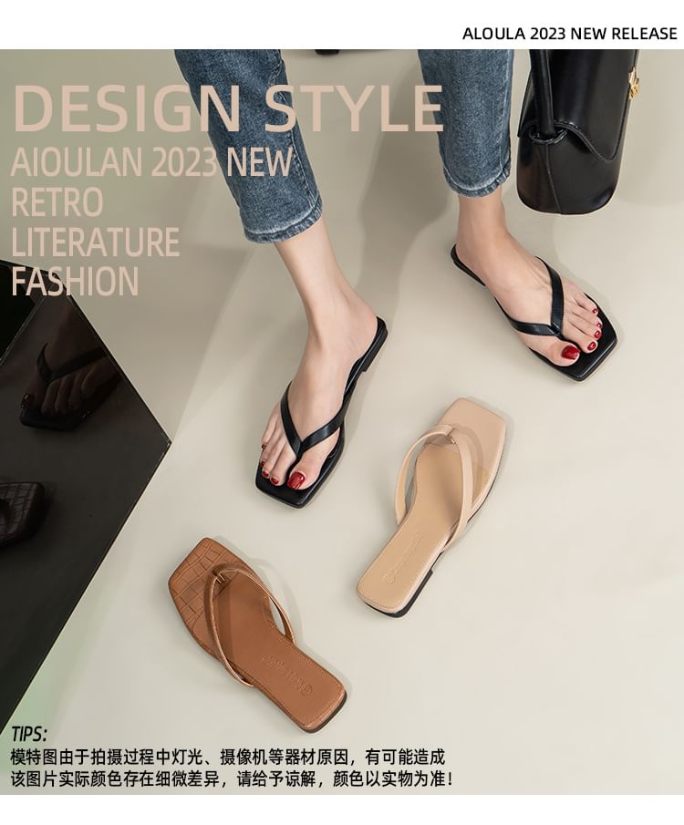 Low Flip Heel Flops Plain