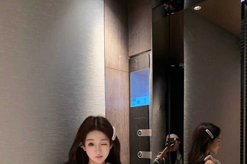 / Bow Plaid Shorts Waist High Knit Plain Camisole Top