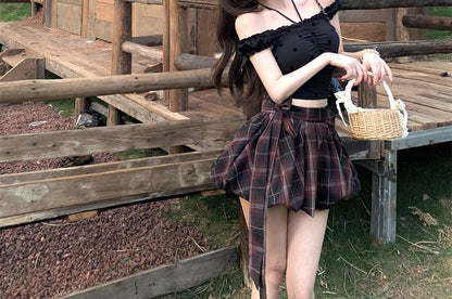 A-Line High Rise Balloon / Mini Plaid Frill Top Cami Dotted Skirt