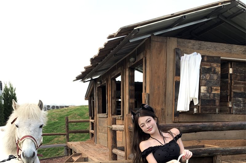 A-Line High Rise Balloon / Mini Plaid Frill Top Cami Dotted Skirt