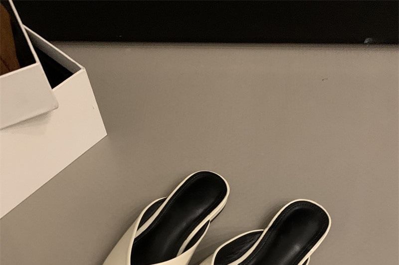 Pointed Mules Leather Faux