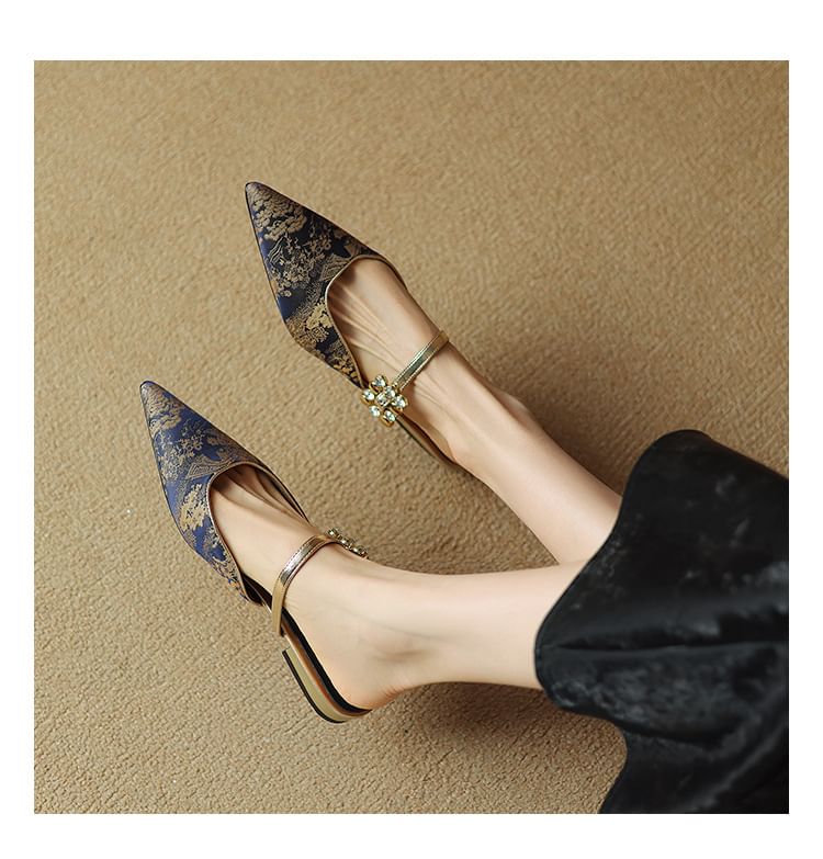 Heel Pointed Low Mules