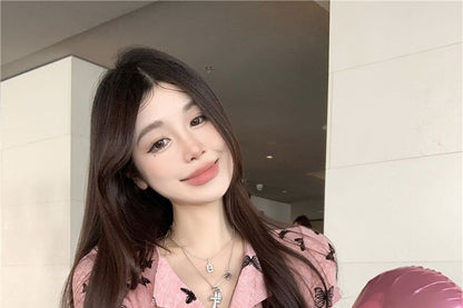 Top V-Neck Butterfly Button Print Sleeve Short