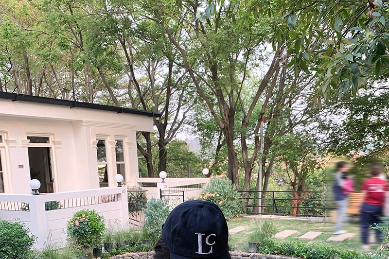 Tee Asymmetrical Short Piece Sleeve Patterned Print Mock Two