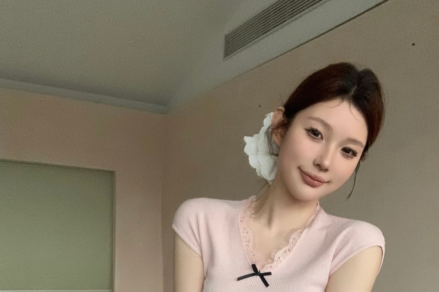 Knit Cap Bow Sleeve Top V-Neck Lace Plain Trim