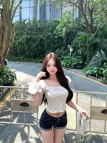 T-Shirt Scoop Crop Cap Cartoon Sleeve Bow Print Neck