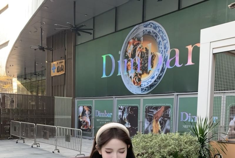 Waist Tiered Shorts Bow Sleeve Neck Lace Tee High Plain / Short Scoop