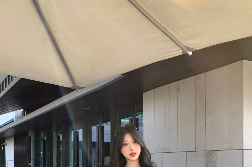 Long-Sleeve Crop Set: Skirt Mini Plain T-Shirt +