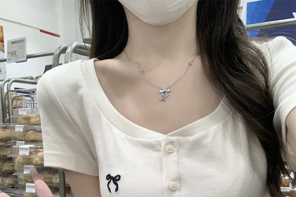 Short-Sleeve Fit Slim Crop Bow T-Shirt Neck Scoop Embroidered