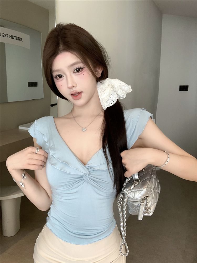 Cap-Sleeve Plain Knot V-Neck T-Shirt