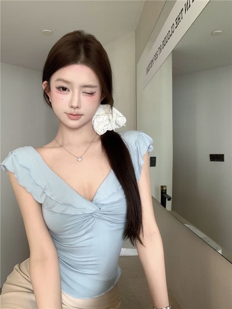 Cap-Sleeve Plain Knot V-Neck T-Shirt