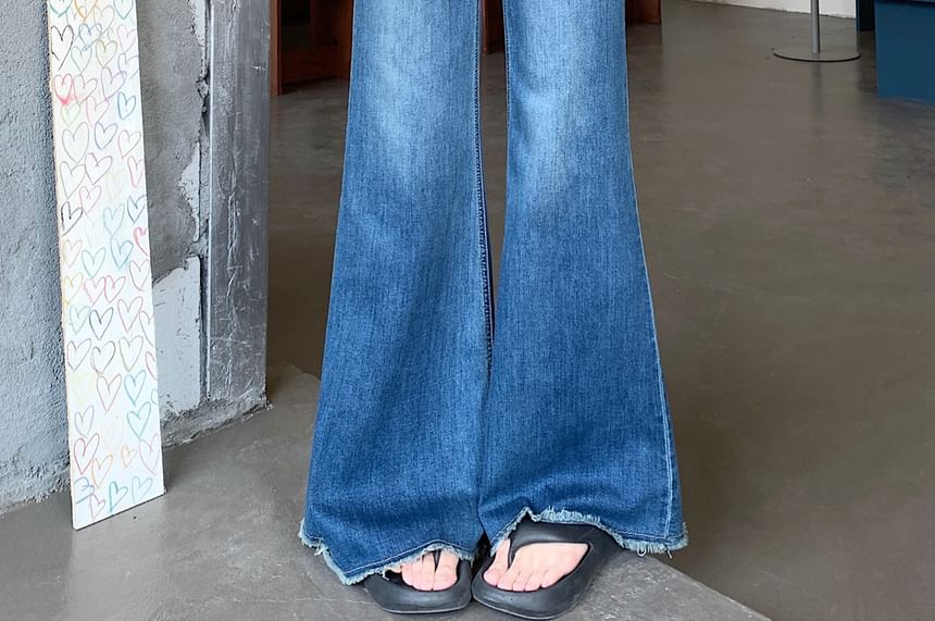 High Jeans Flared Washed Rise
