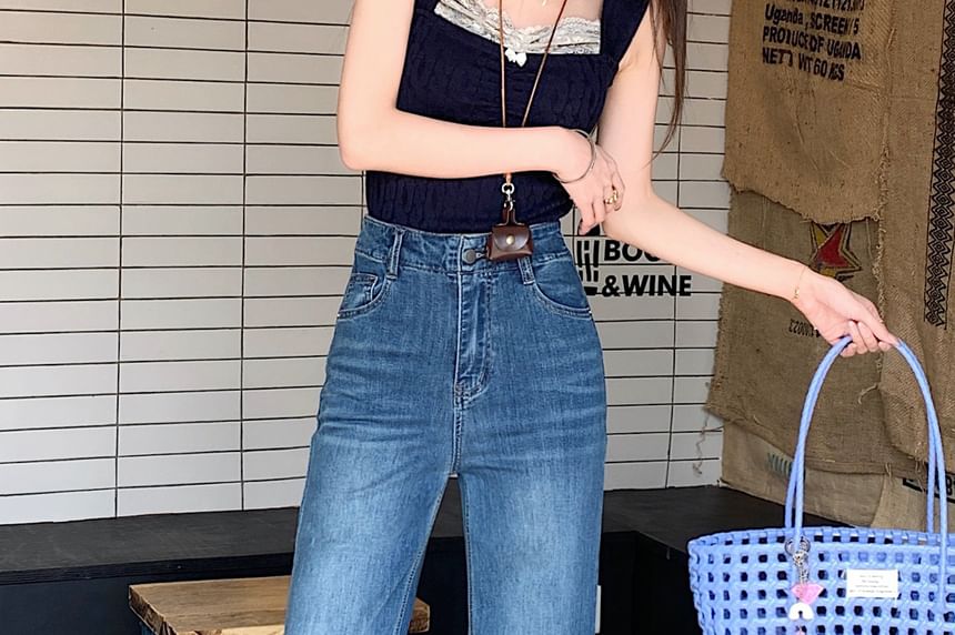 High Jeans Flared Washed Rise