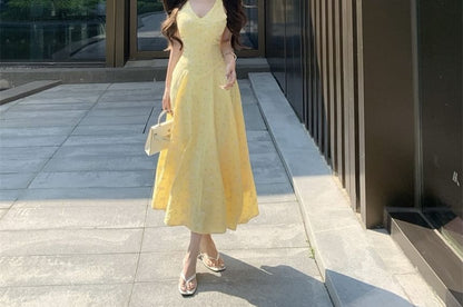 V-Neck Sundress Floral Sleeveless Midi