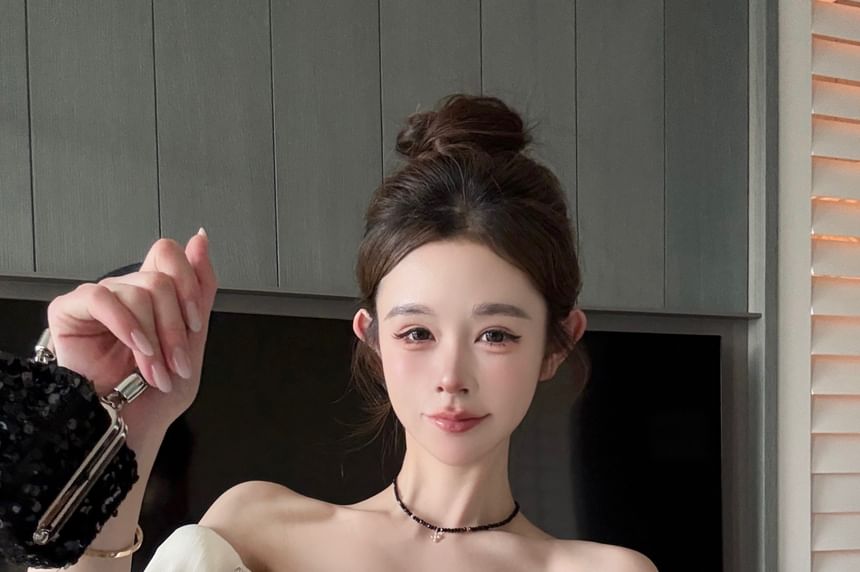 Off-Shoulder Plain Bow Puff-Sleeve Rhinestone Blouse