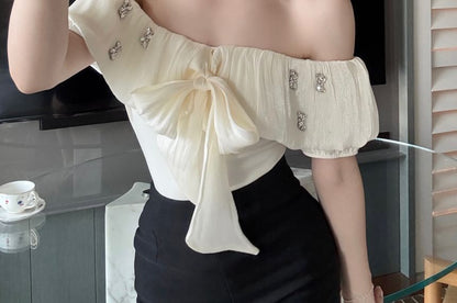 Off-Shoulder Plain Bow Puff-Sleeve Rhinestone Blouse