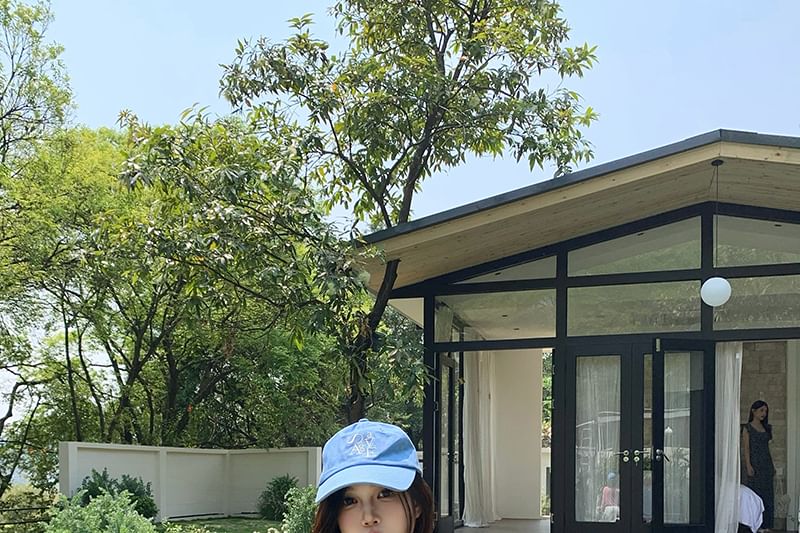 Asymmetrical T-Shirt One-Shoulder Long-Sleeve Plain