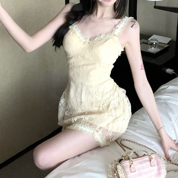 Dress Bodycon Floral Spaghetti Lace Mini Strap