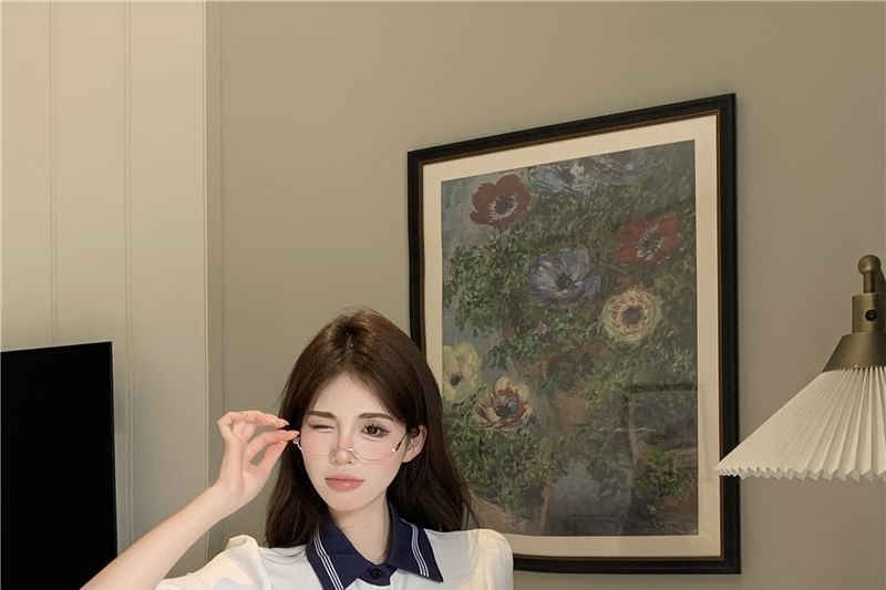 T-Shirt Collar Letter Embroidered Short-Sleeve