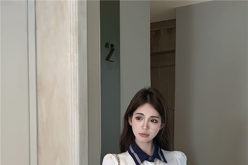 T-Shirt Collar Letter Embroidered Short-Sleeve