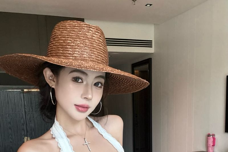 Scoop Bow Cropped Halter Plain Top Lace Neck Trim