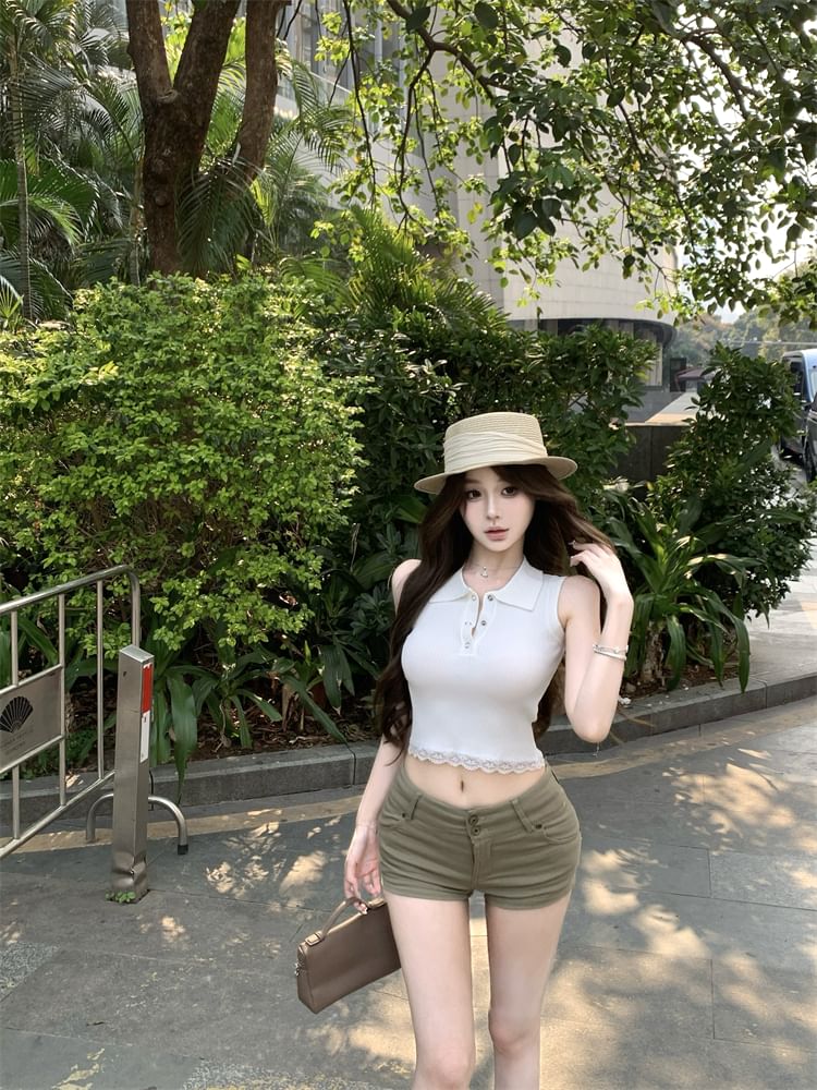 Sleeveless Trim Plain Collared Lace Top