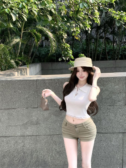 Sleeveless Trim Plain Collared Lace Top