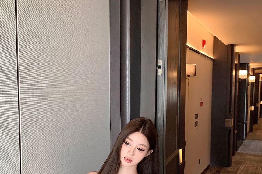 Fishbone Top Trim V-Neck Lace Cami