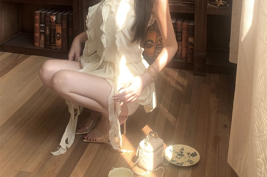 Set: + Plain Shorts Balloon Mini Ruffled Dress Halter-Neck A-Line