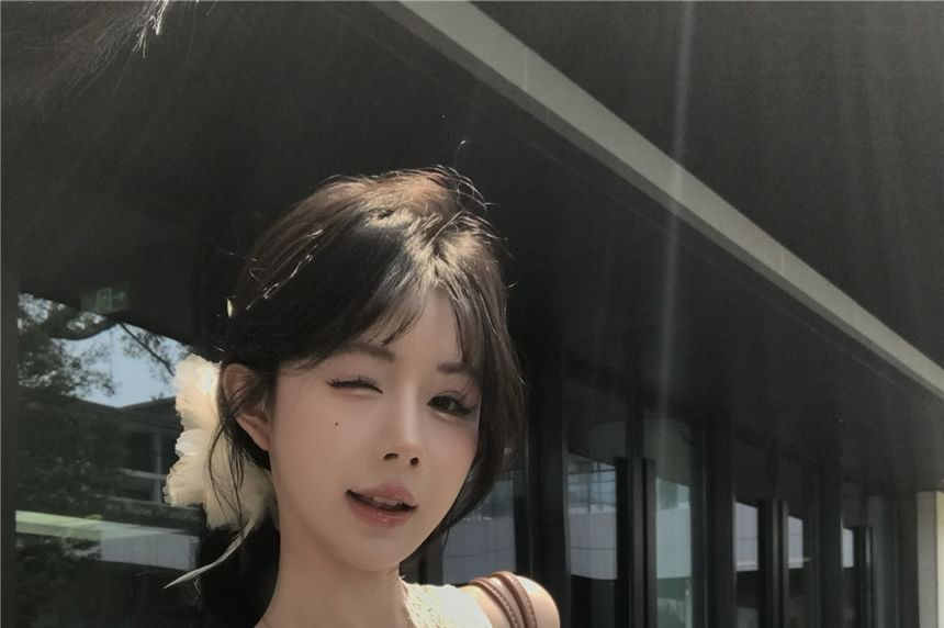 Crop One-Shoulder Lace Top