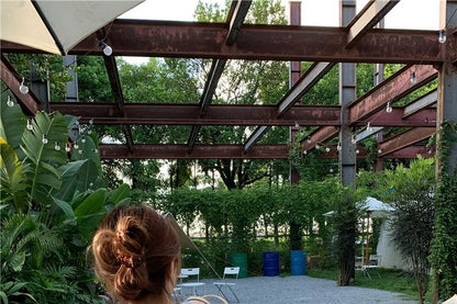 Plain Top Camisole Keyhole Ruffled Back Balloon Open