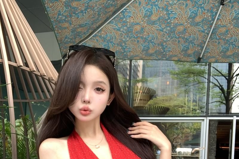 Top Plain Dotted Ruffle Hem Halter-Neck