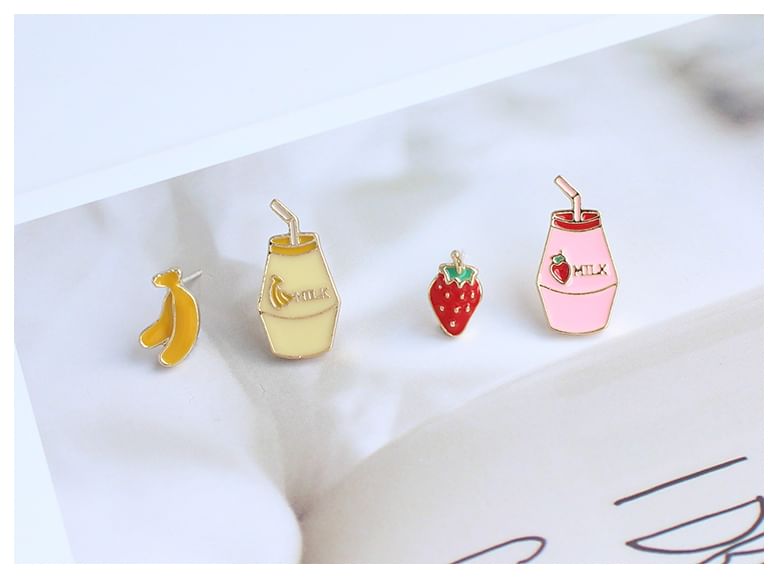 Earring Milk / Asymmetrical Clip-On Fruit Stud