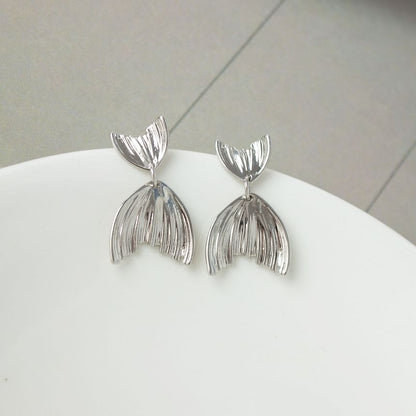 Clip-On / Tail Fish Earring Stud