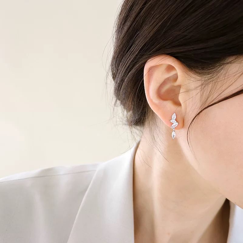 Drop / Rhinestone Earring Clip-On