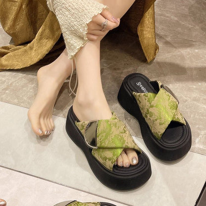 Strap Platform Cross Sandals