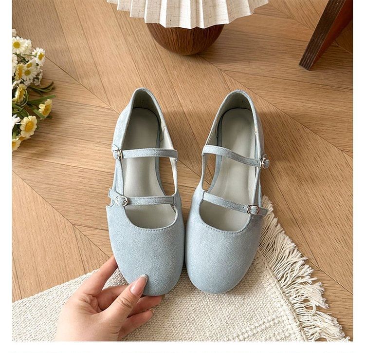 Faux Suede Mary Jane Plain Shoes Cutout
