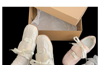 Balletcore Sneakers Ribbon Lettering