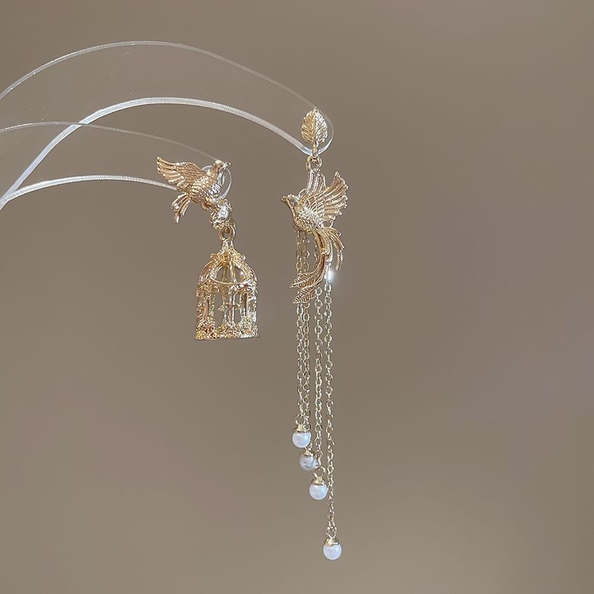 Pearl Alloy Faux Cage Asymmetrical Bird Dangle Earring
