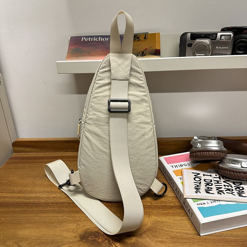 Plain Bag Sling Zip