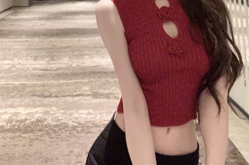 Sleeveless Top Knit Floral Mock Neck Crop Accent