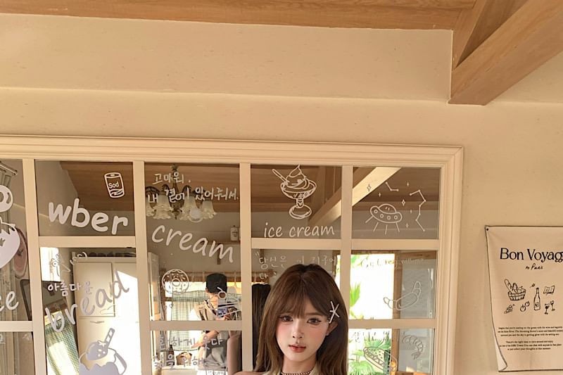 Crop Sleeveless Rhinestone V-Neck Top